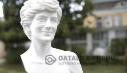 В Вене установили бюст английской принцессе Диане.